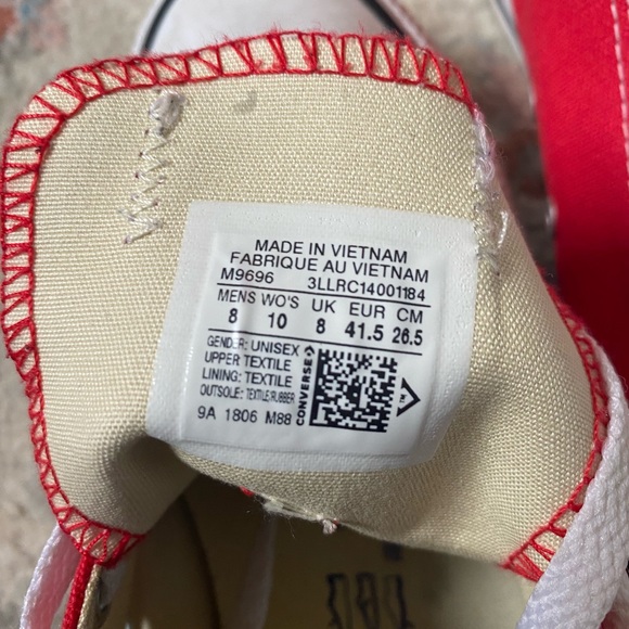 Red Converse - Picture 3 of 3